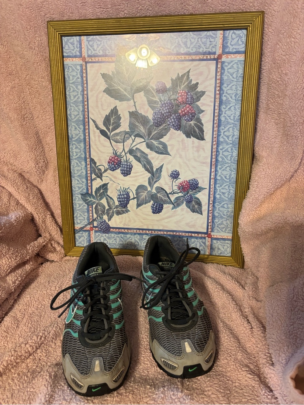 Nike Gray and Aqua/Green Women’s Athletic Sneakers